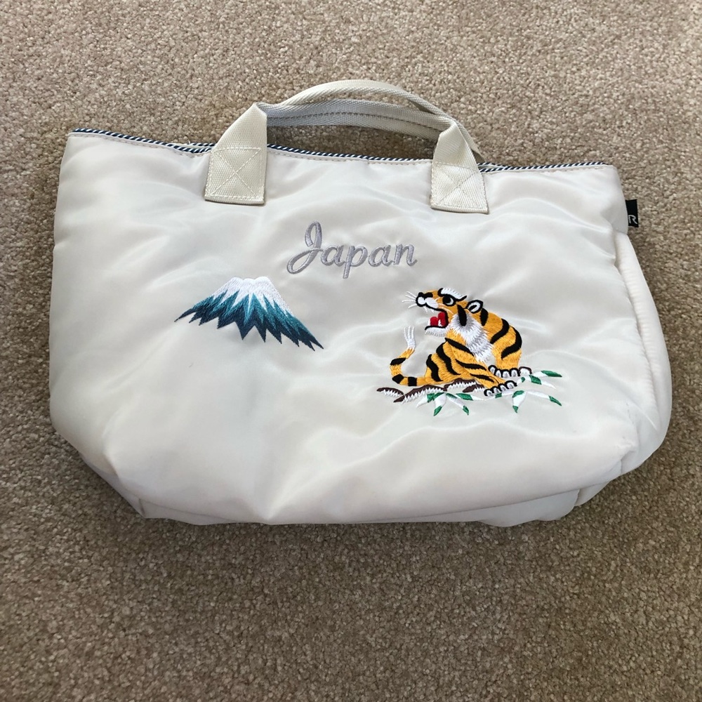 Rootote